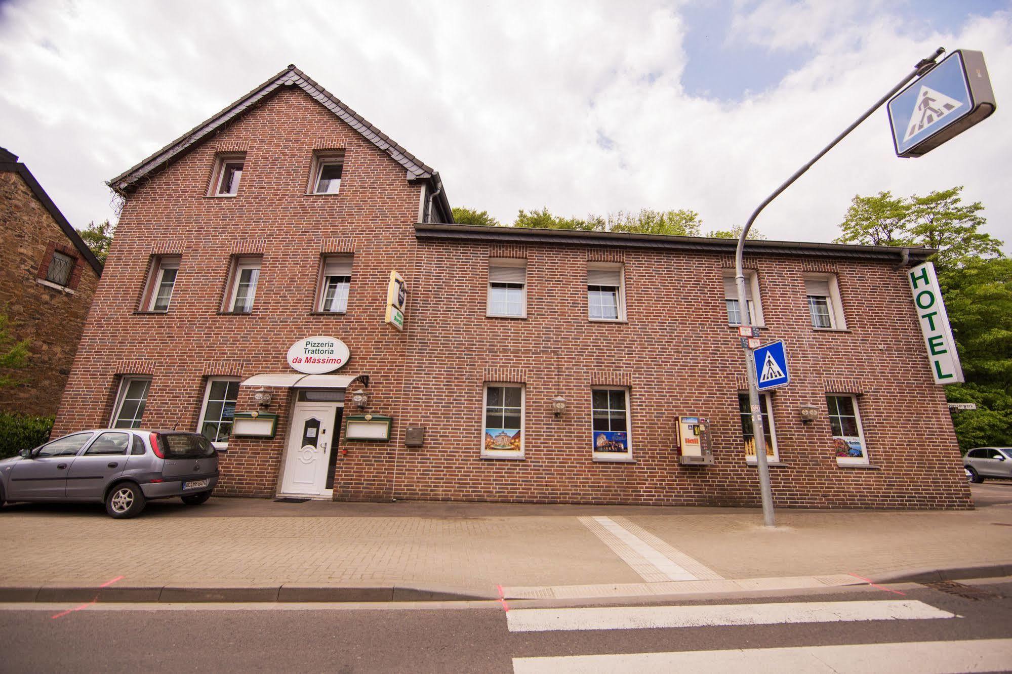 Hotel Burghof Щолберг Екстериор снимка
