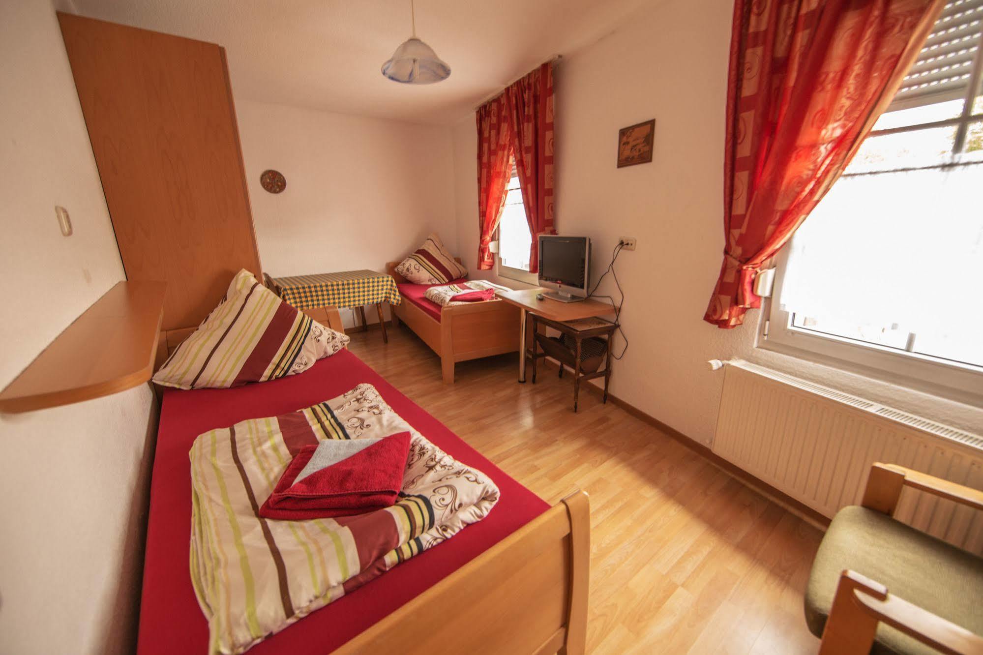 Hotel Burghof Щолберг Екстериор снимка